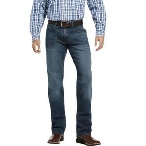 Ariat NWT Mens M4 Legacy Relaxed Bootcut straight jeans